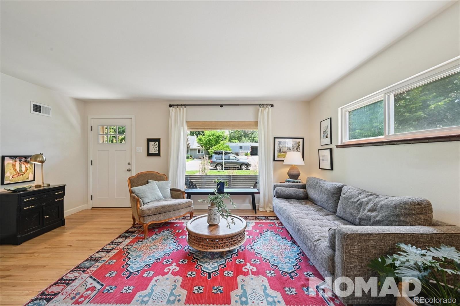 MLS Image #3 for 2965 s gilpin street,denver, Colorado