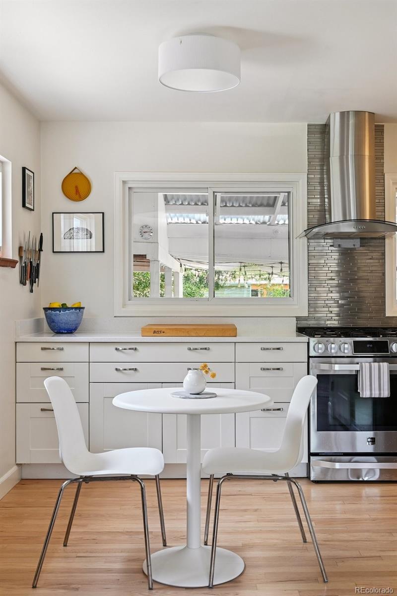 MLS Image #4 for 2965 s gilpin street,denver, Colorado