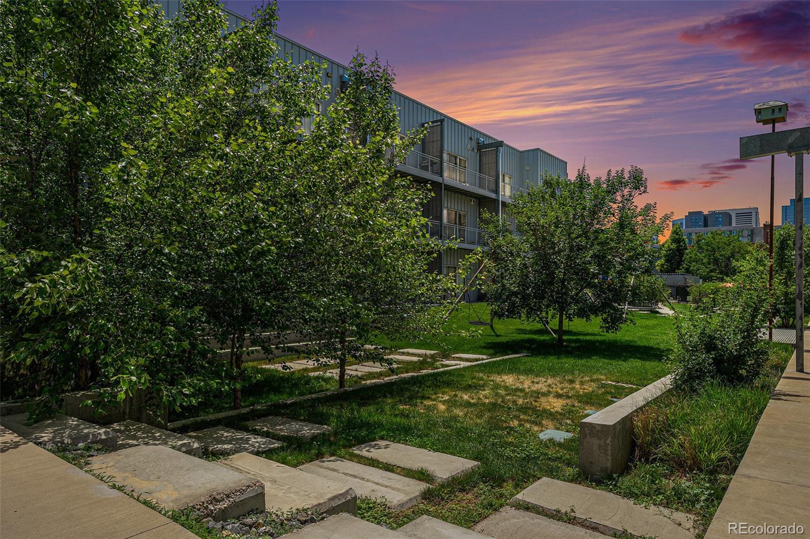 MLS Image #23 for 2530  lawrence street,denver, Colorado
