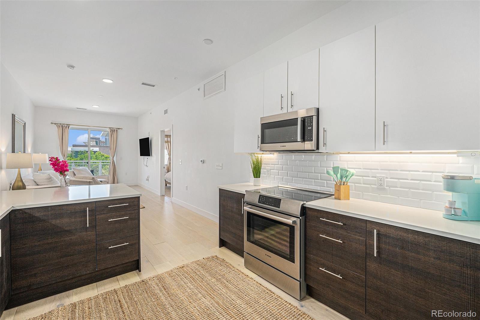 MLS Image #5 for 2530  lawrence street,denver, Colorado