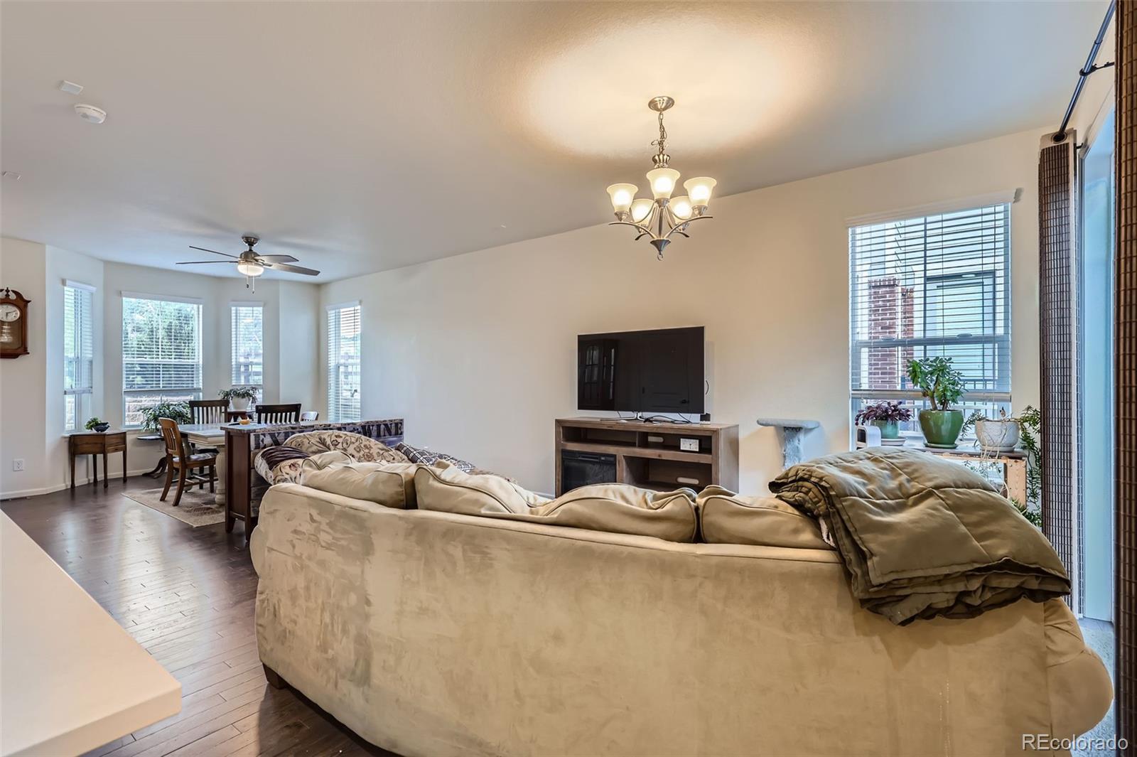 MLS Image #7 for 14641 e poundstone drive,aurora, Colorado