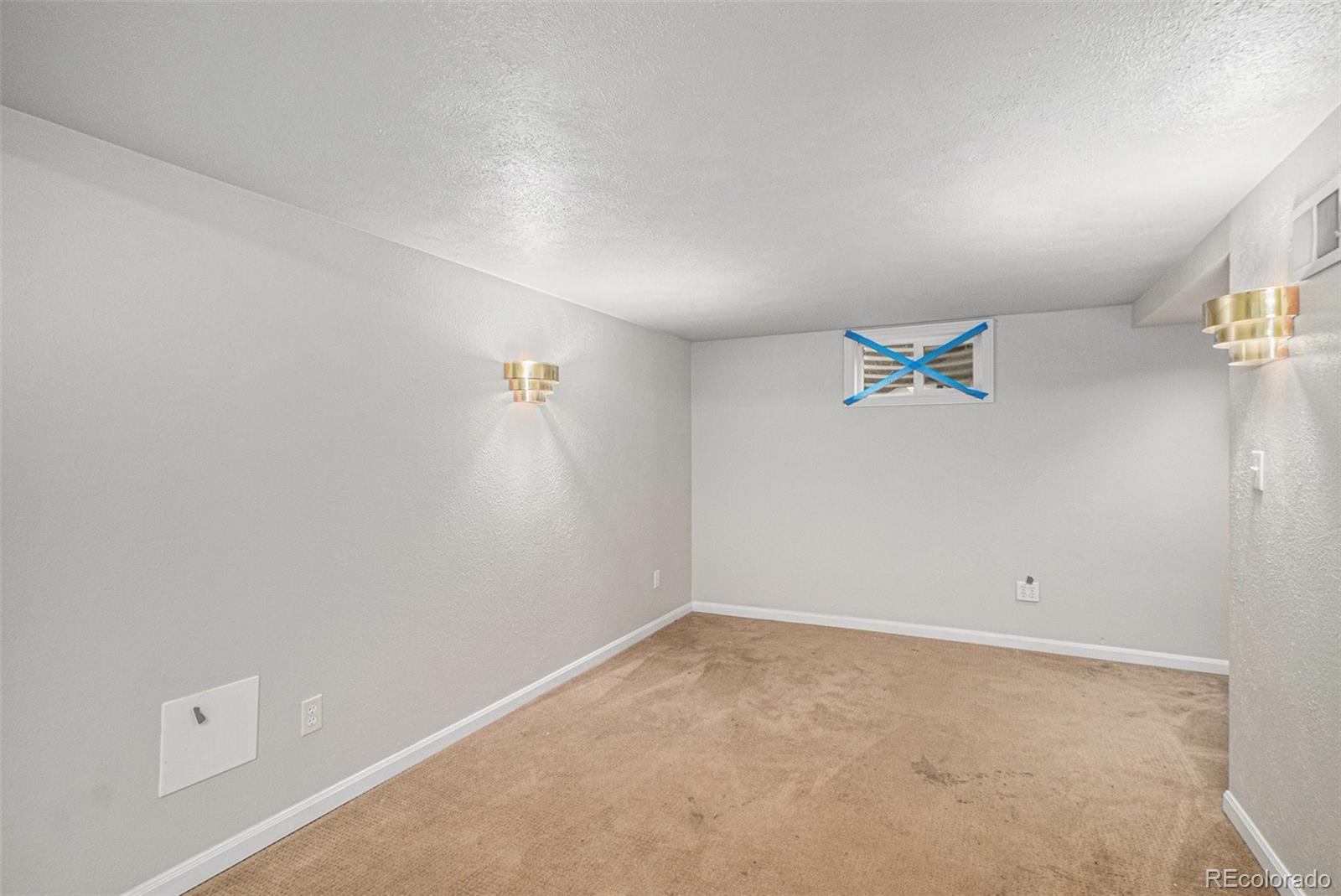 MLS Image #10 for 8727 e girard avenue,denver, Colorado