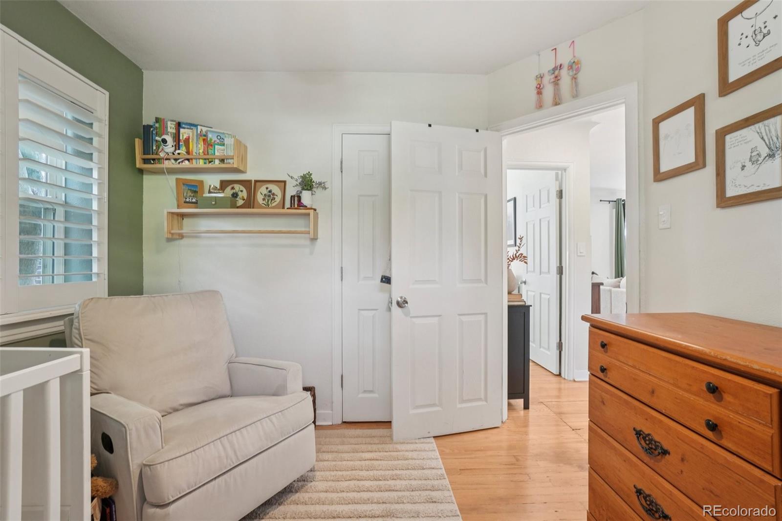 MLS Image #14 for 1416  willow street,denver, Colorado