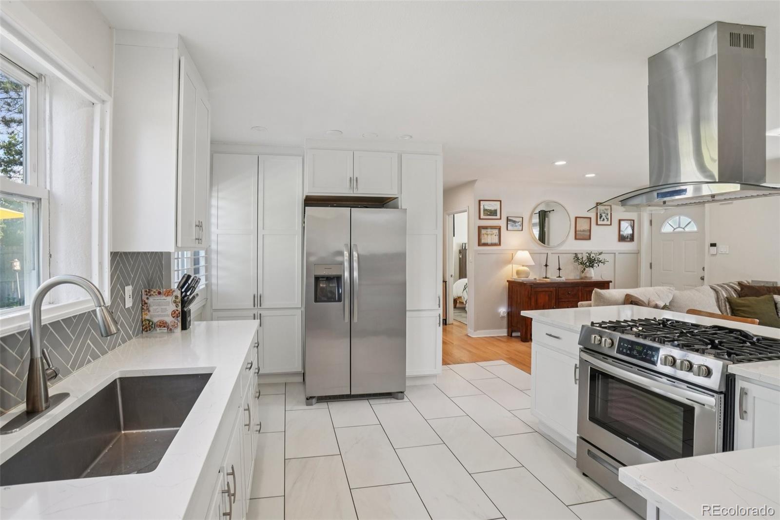 MLS Image #9 for 1416  willow street,denver, Colorado