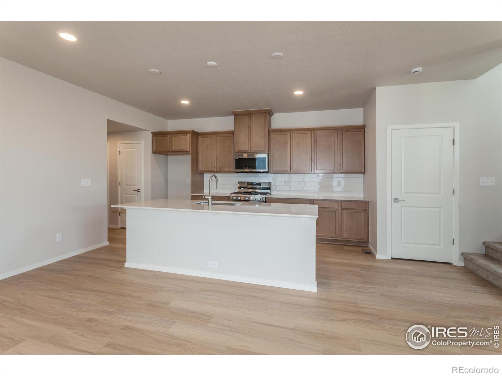 MLS Image #5 for 6116  dutch drive,timnath, Colorado