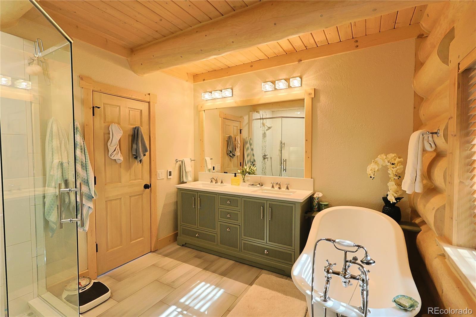 MLS Image #13 for 13525  woodmoor west drive,larkspur, Colorado