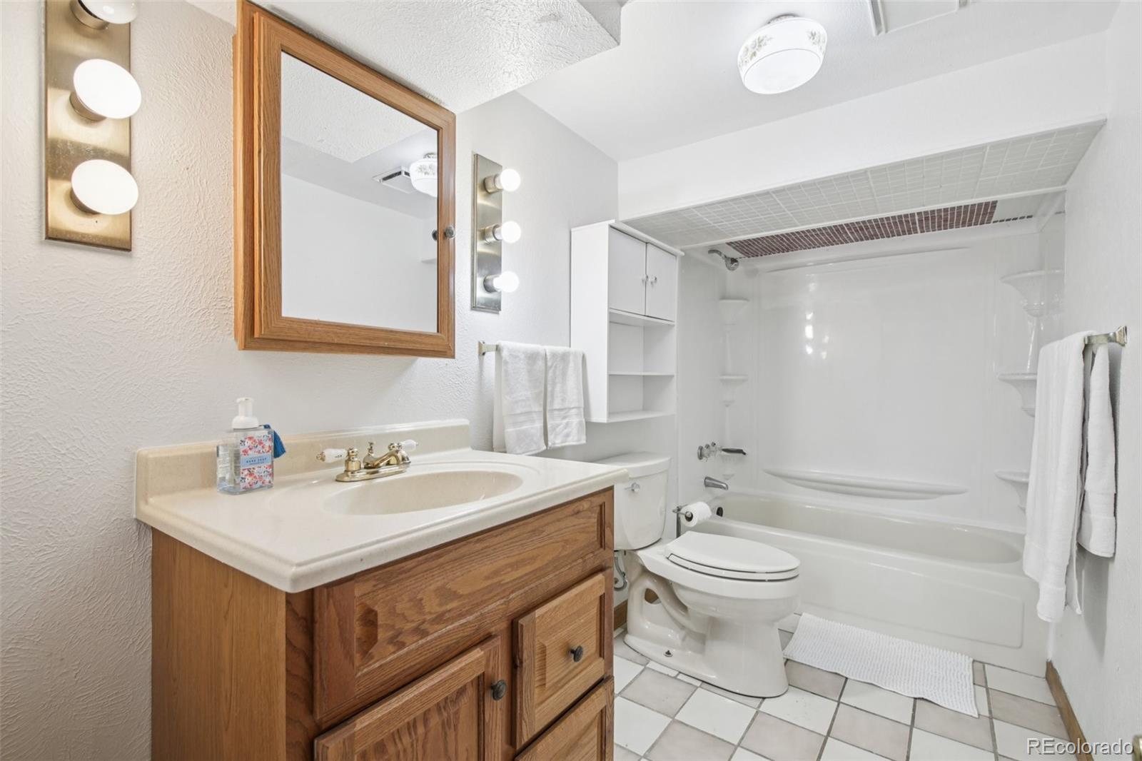MLS Image #26 for 3641 e 90th place,thornton, Colorado