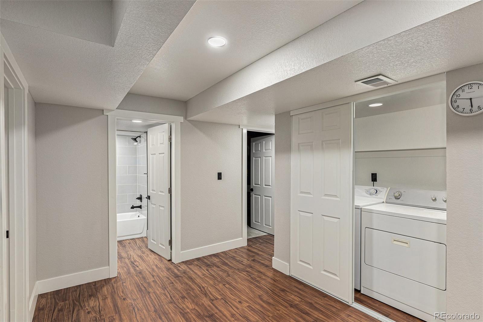 MLS Image #17 for 10051 e walsh place,denver, Colorado