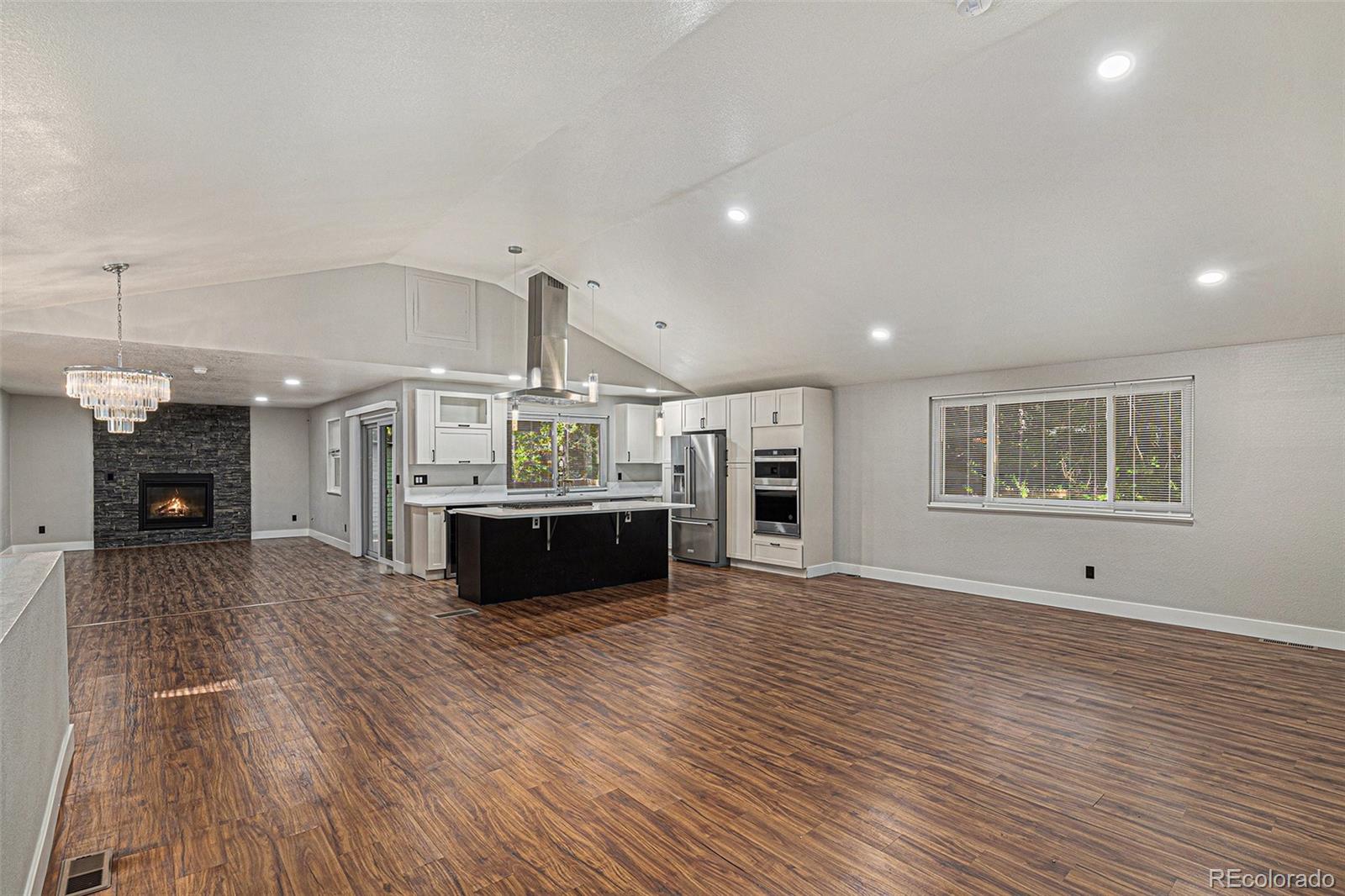 MLS Image #4 for 10051 e walsh place,denver, Colorado