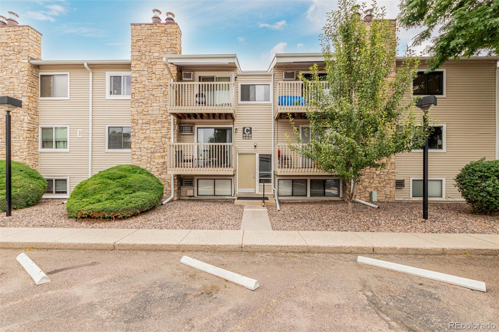 MLS Image #22 for 381 s ames street,lakewood, Colorado