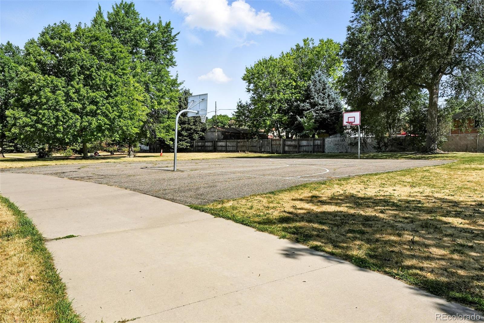 MLS Image #47 for 2000 s king street,denver, Colorado