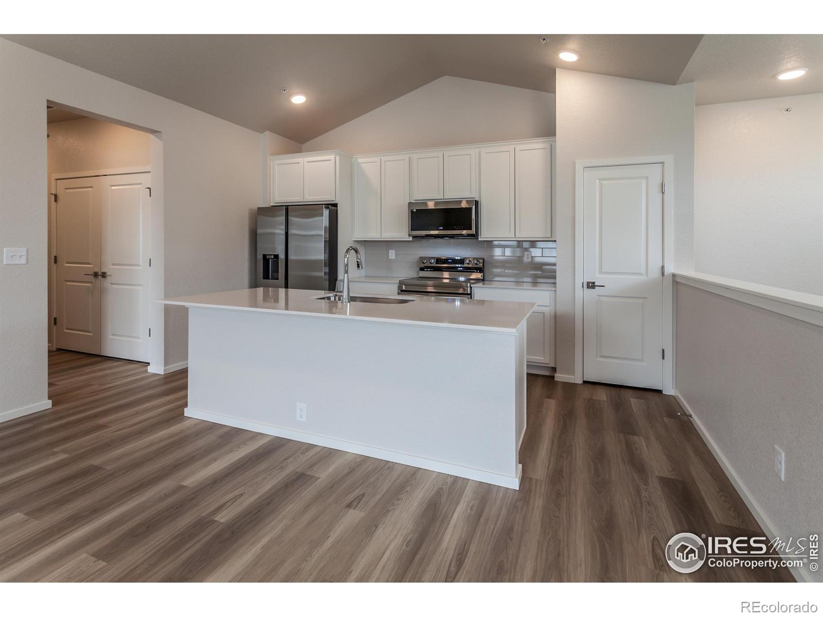 MLS Image #14 for 2120  falling leaf drive,windsor, Colorado