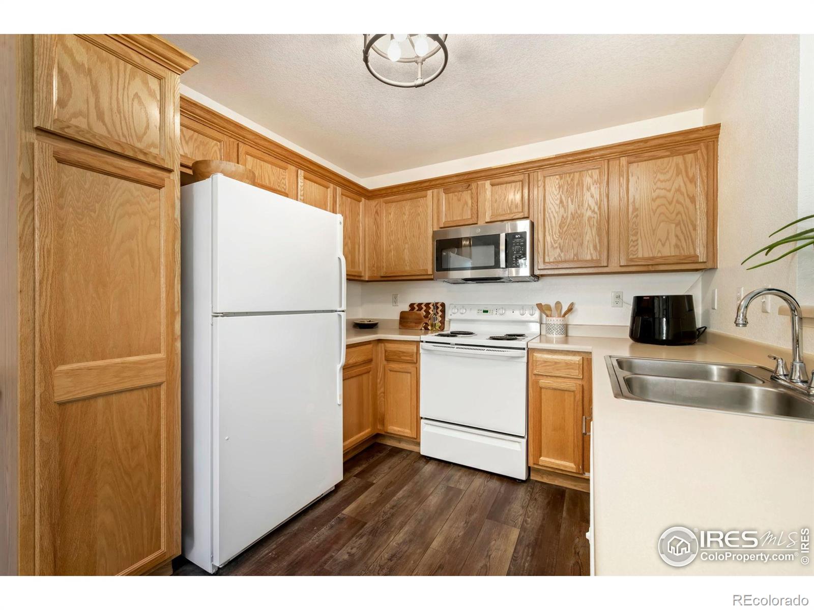 MLS Image #11 for 3002 w elizabeth street,fort collins, Colorado