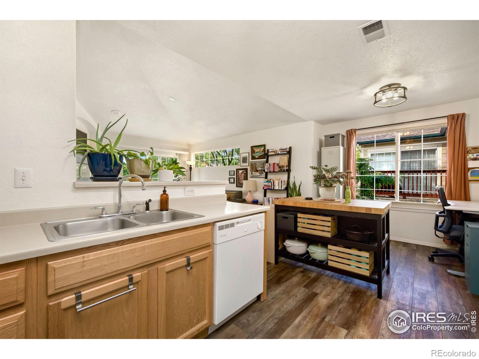 MLS Image #12 for 3002 w elizabeth street,fort collins, Colorado