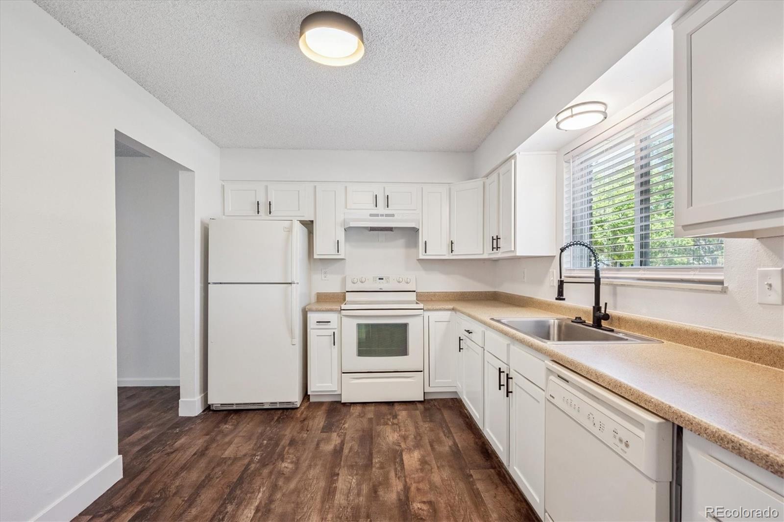 MLS Image #8 for 7755 e quincy avenue,denver, Colorado