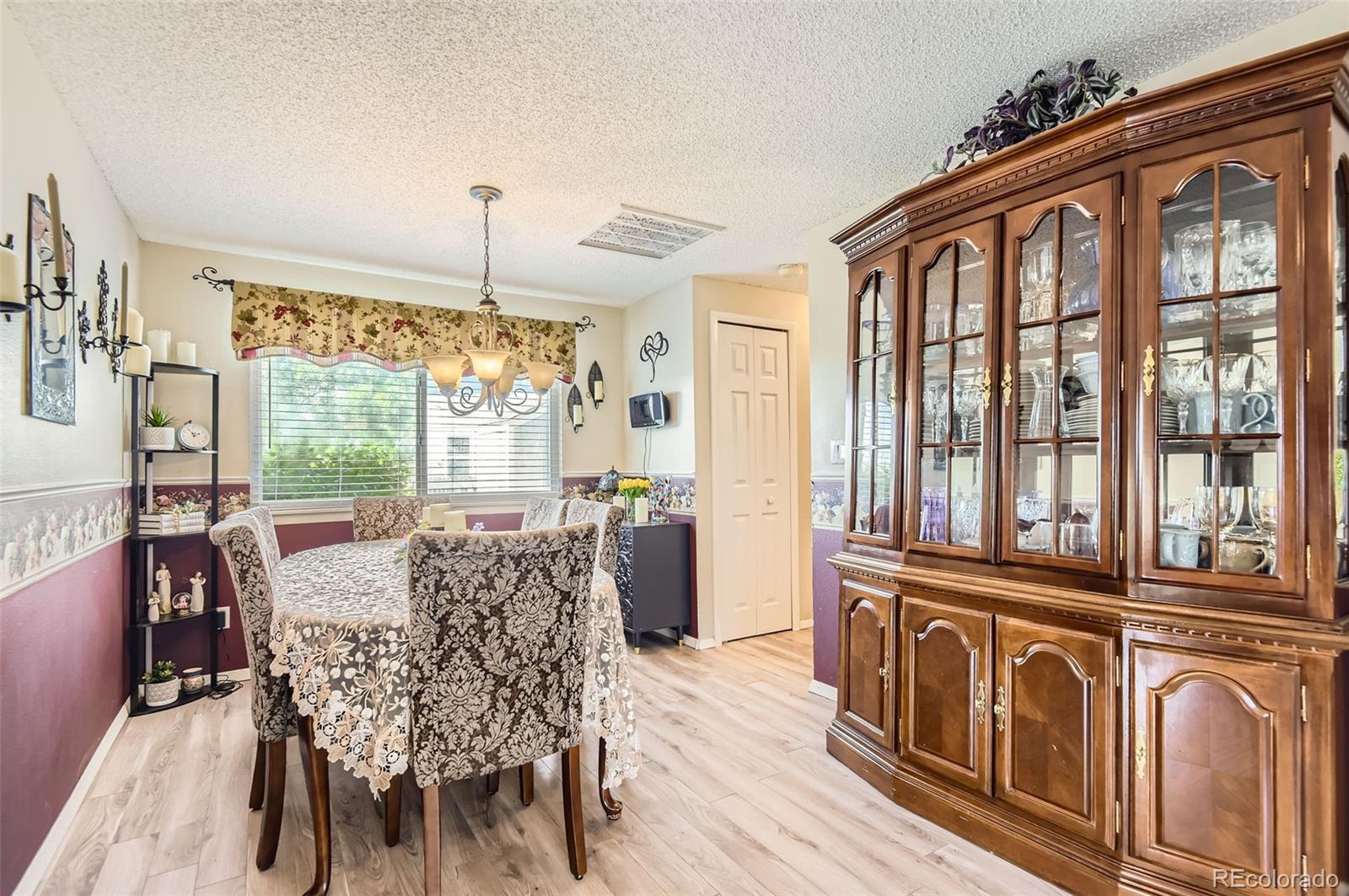 MLS Image #4 for 4276 s tempe court,aurora, Colorado