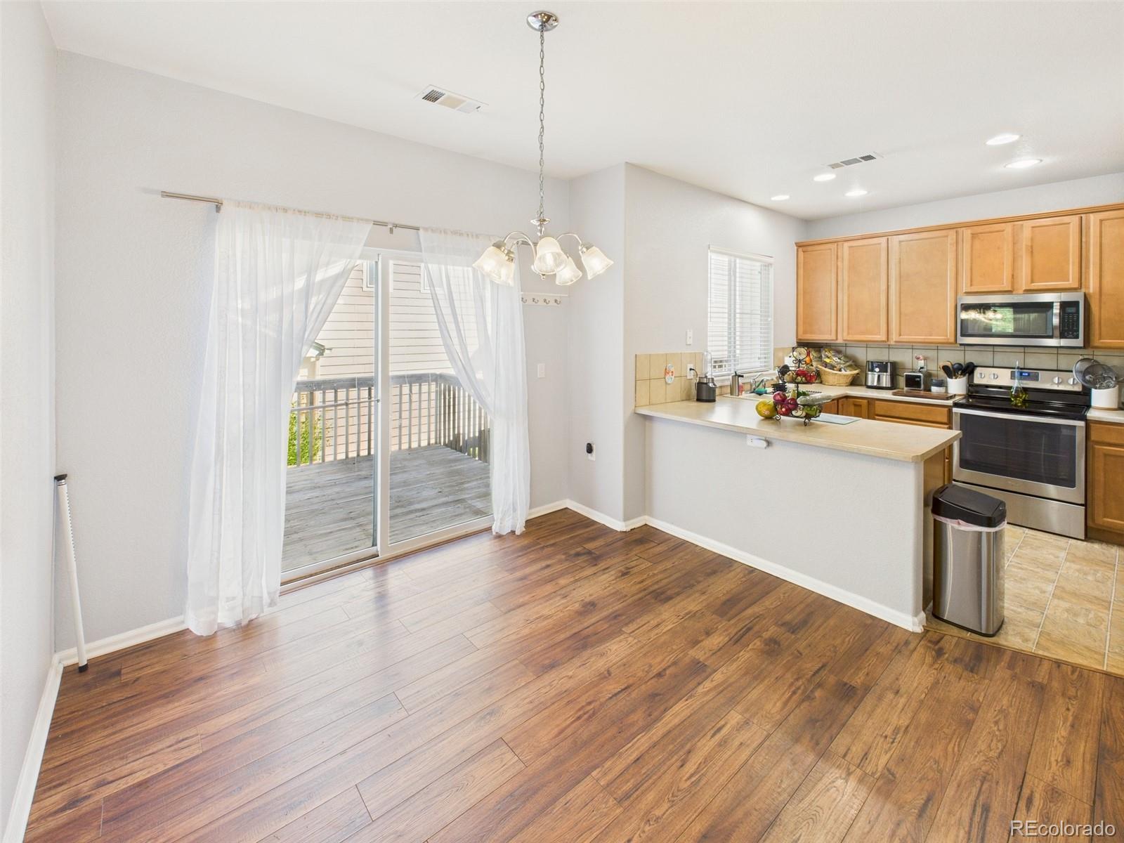 MLS Image #4 for 12912  grant circle,thornton, Colorado