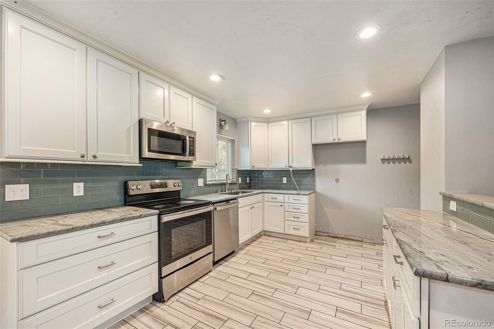 MLS Image #3 for 12289 w dakota drive,lakewood, Colorado