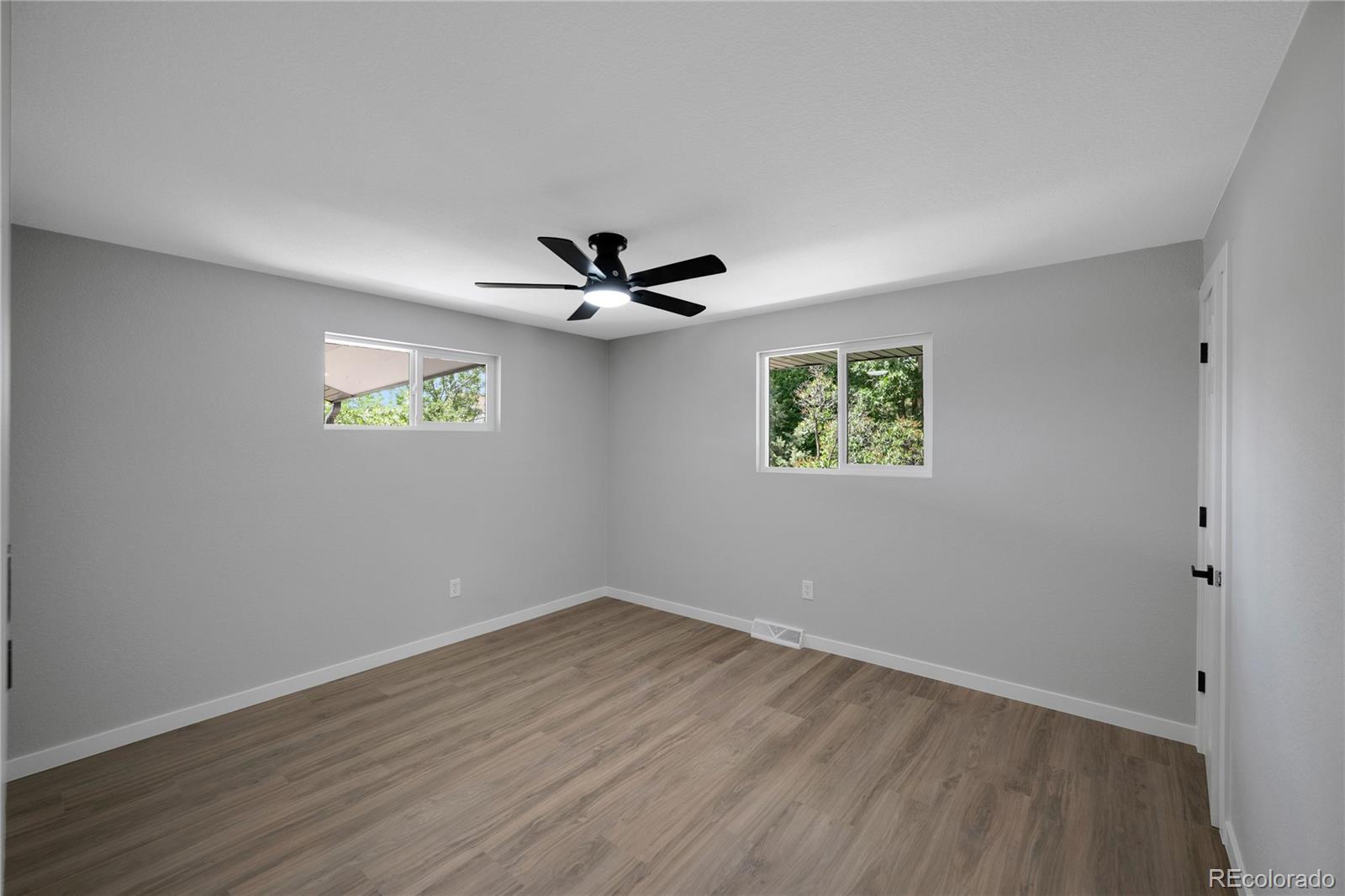 MLS Image #17 for 9227 w 67th avenue,arvada, Colorado