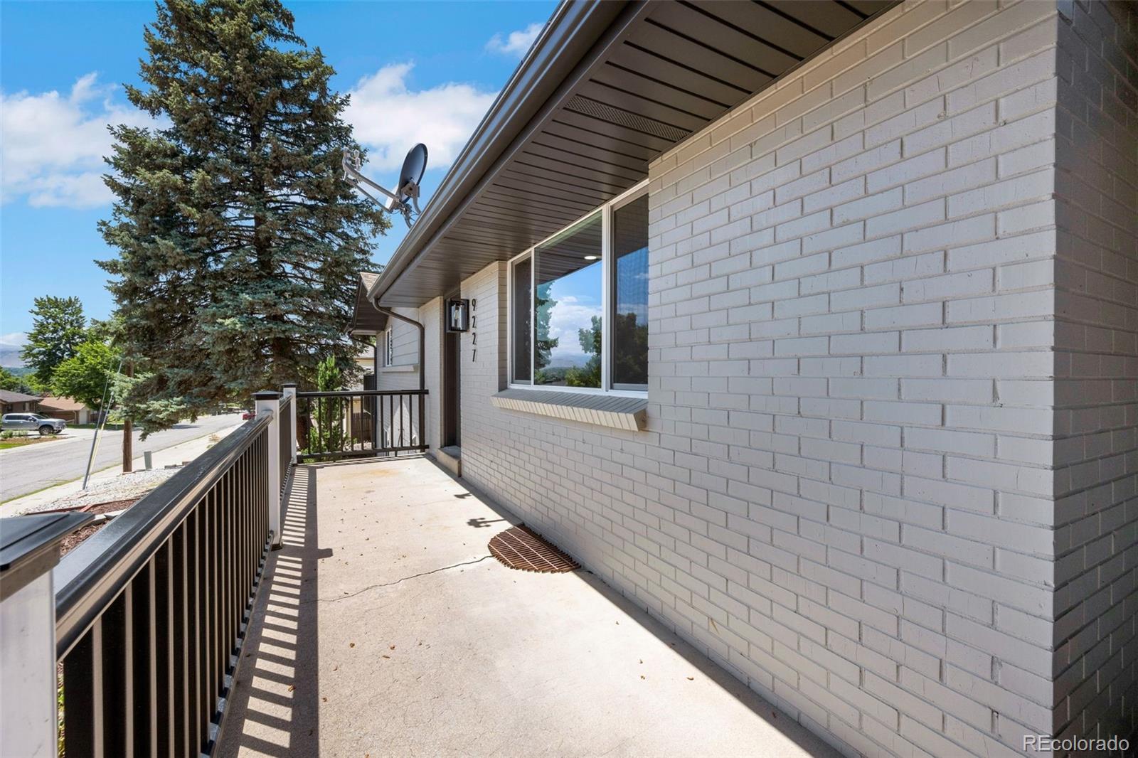 MLS Image #3 for 9227 w 67th avenue,arvada, Colorado