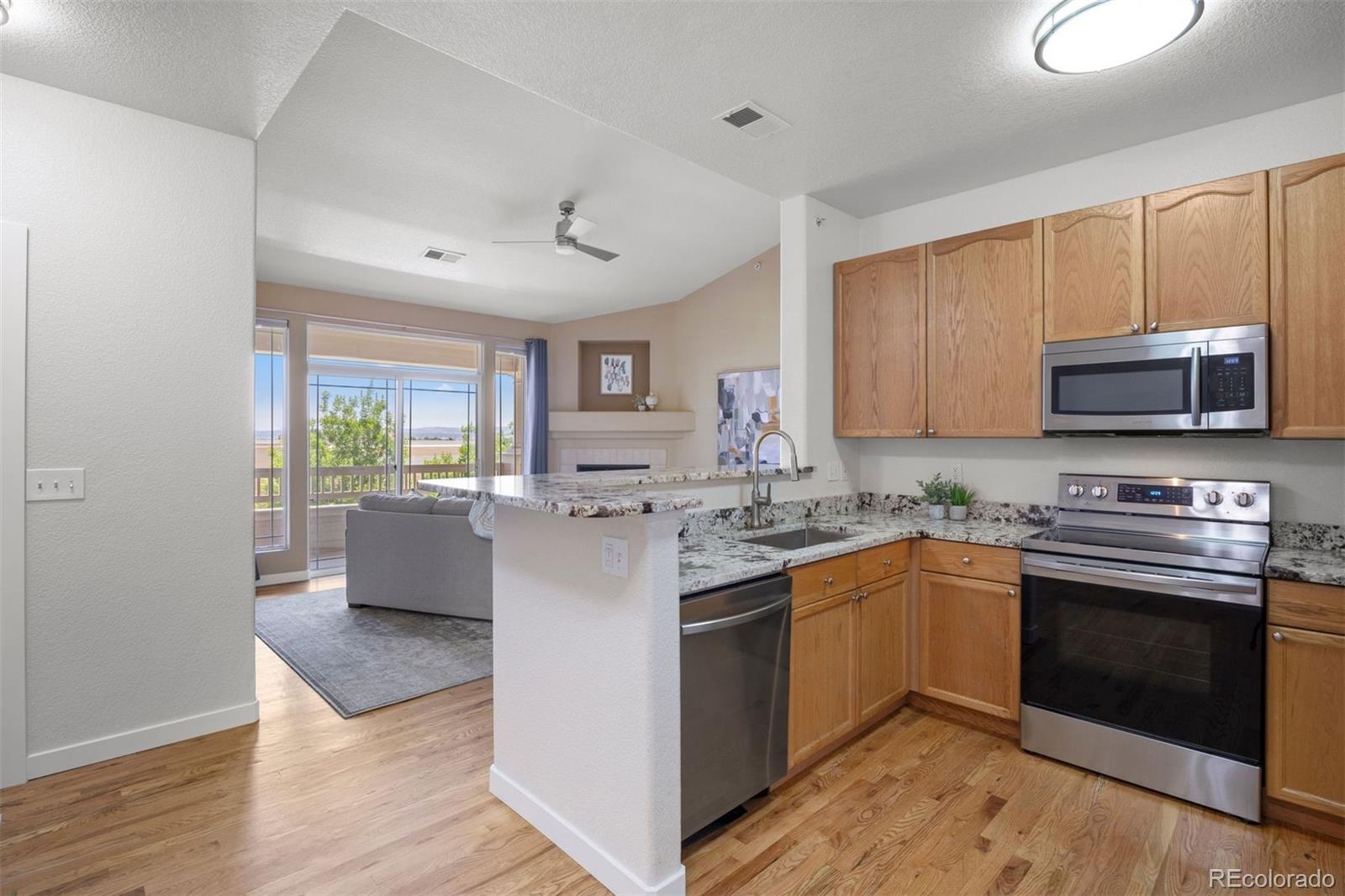 MLS Image #10 for 8464 s holland way,littleton, Colorado