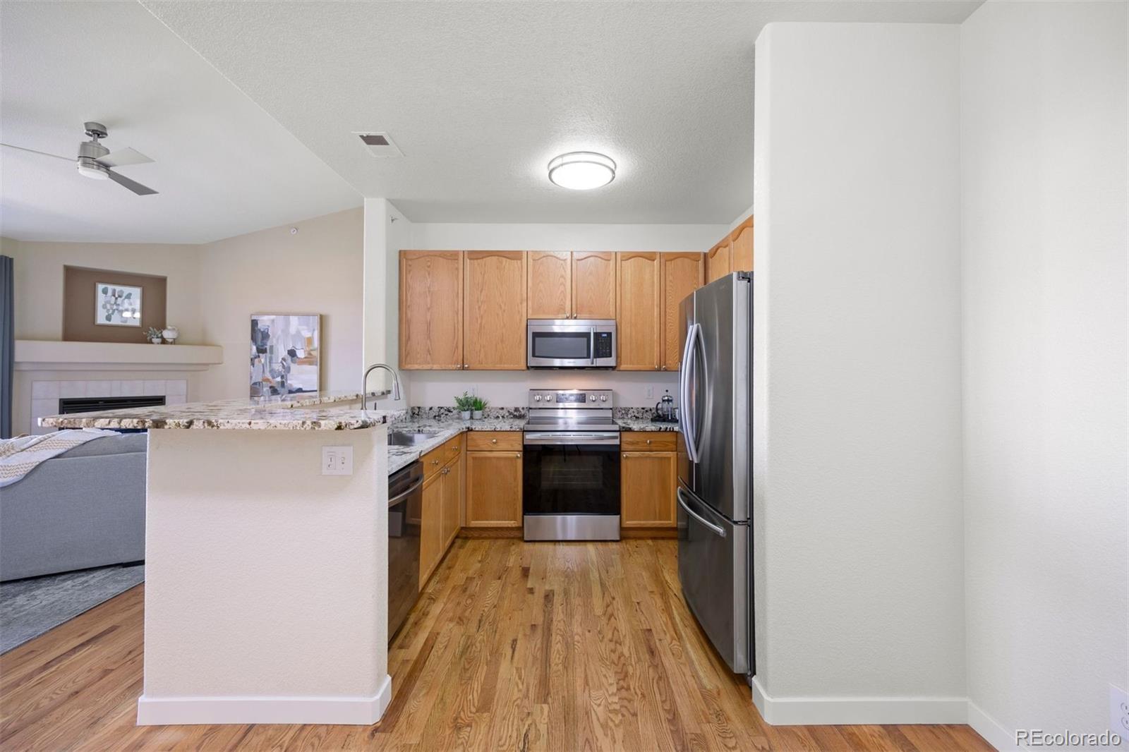 MLS Image #12 for 8464 s holland way,littleton, Colorado