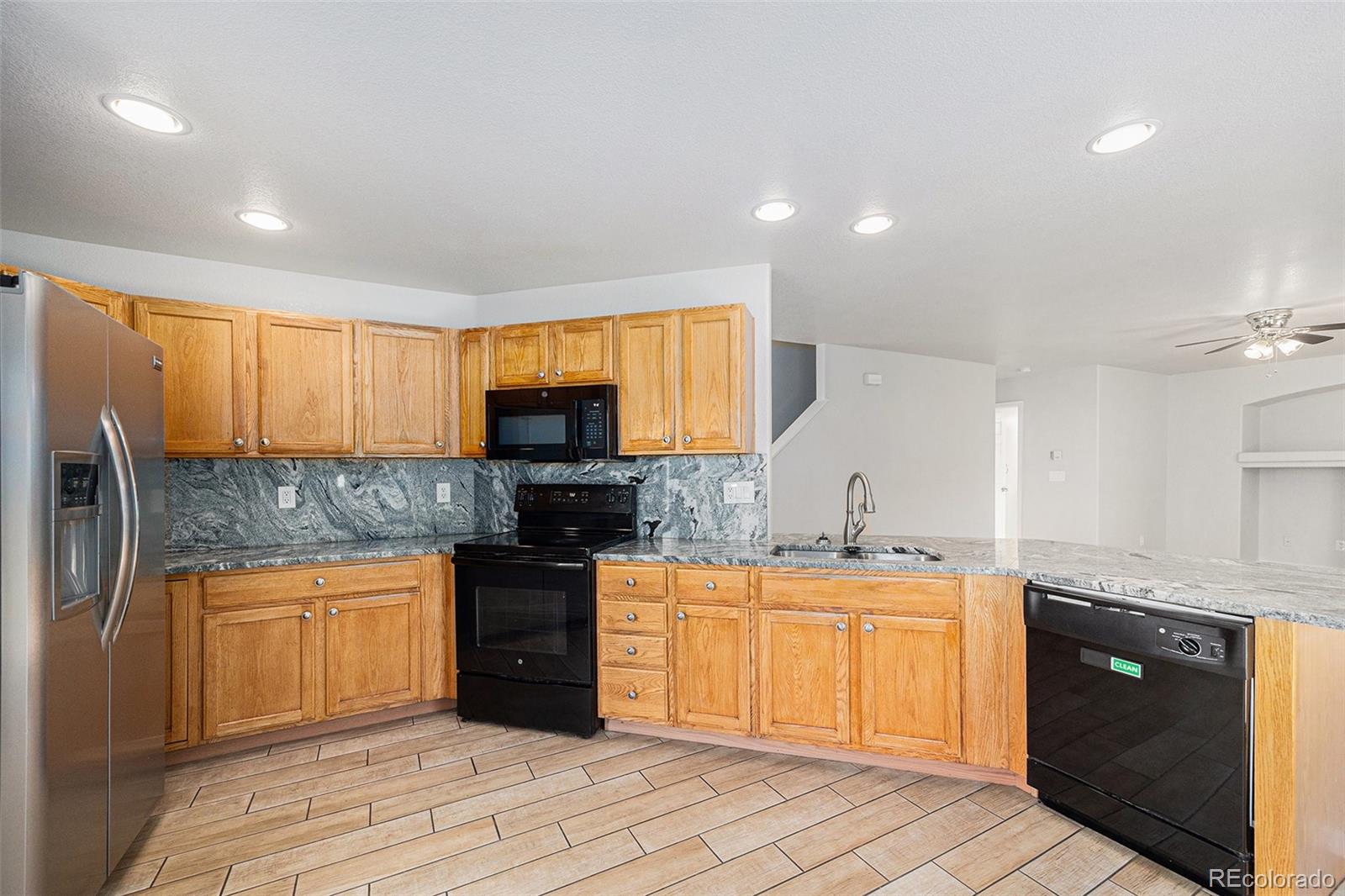 MLS Image #3 for 20558 e grand lane,aurora, Colorado