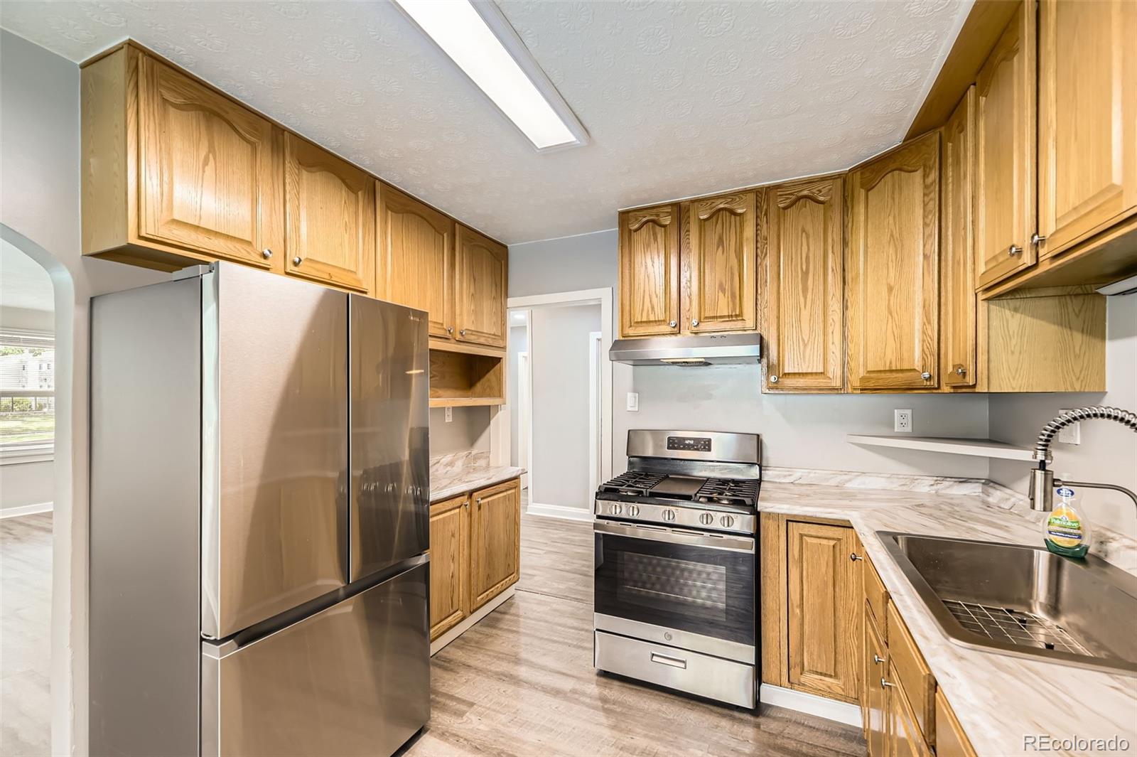 MLS Image #7 for 1187  syracuse street,denver, Colorado