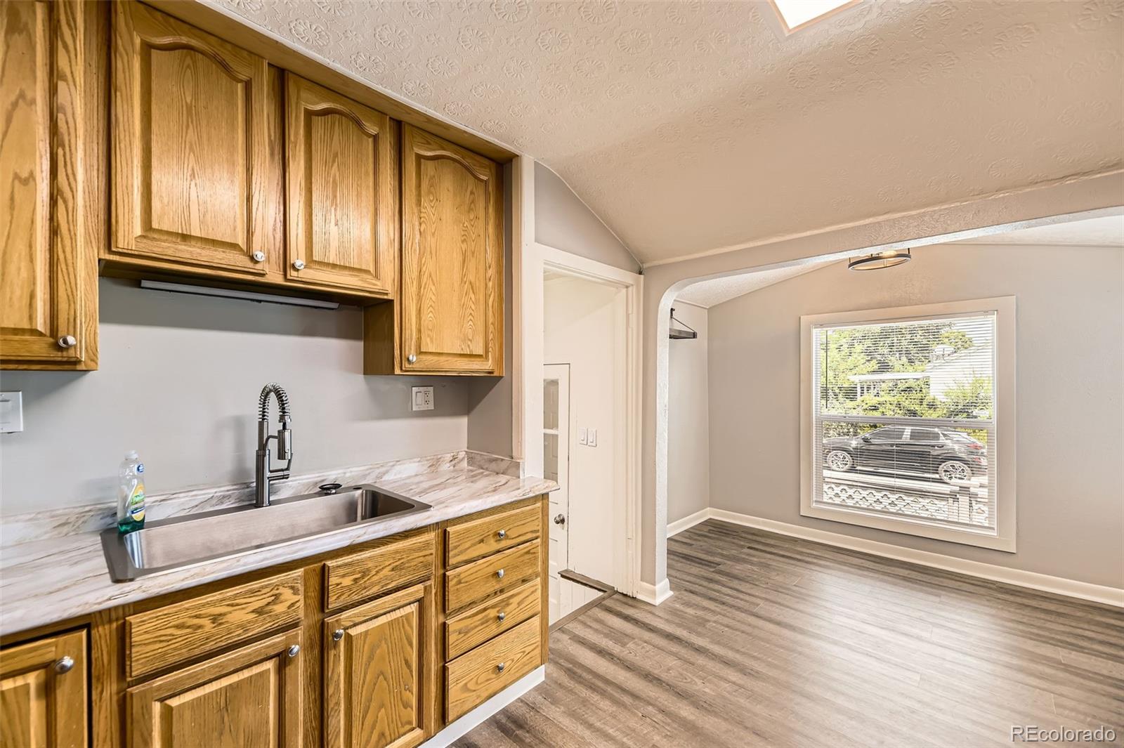 MLS Image #8 for 1187  syracuse street,denver, Colorado