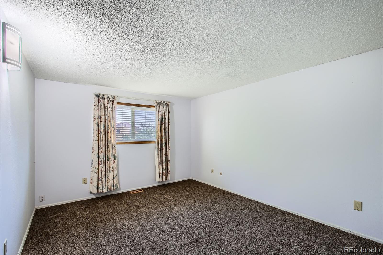 MLS Image #12 for 2603 w 100th place,denver, Colorado