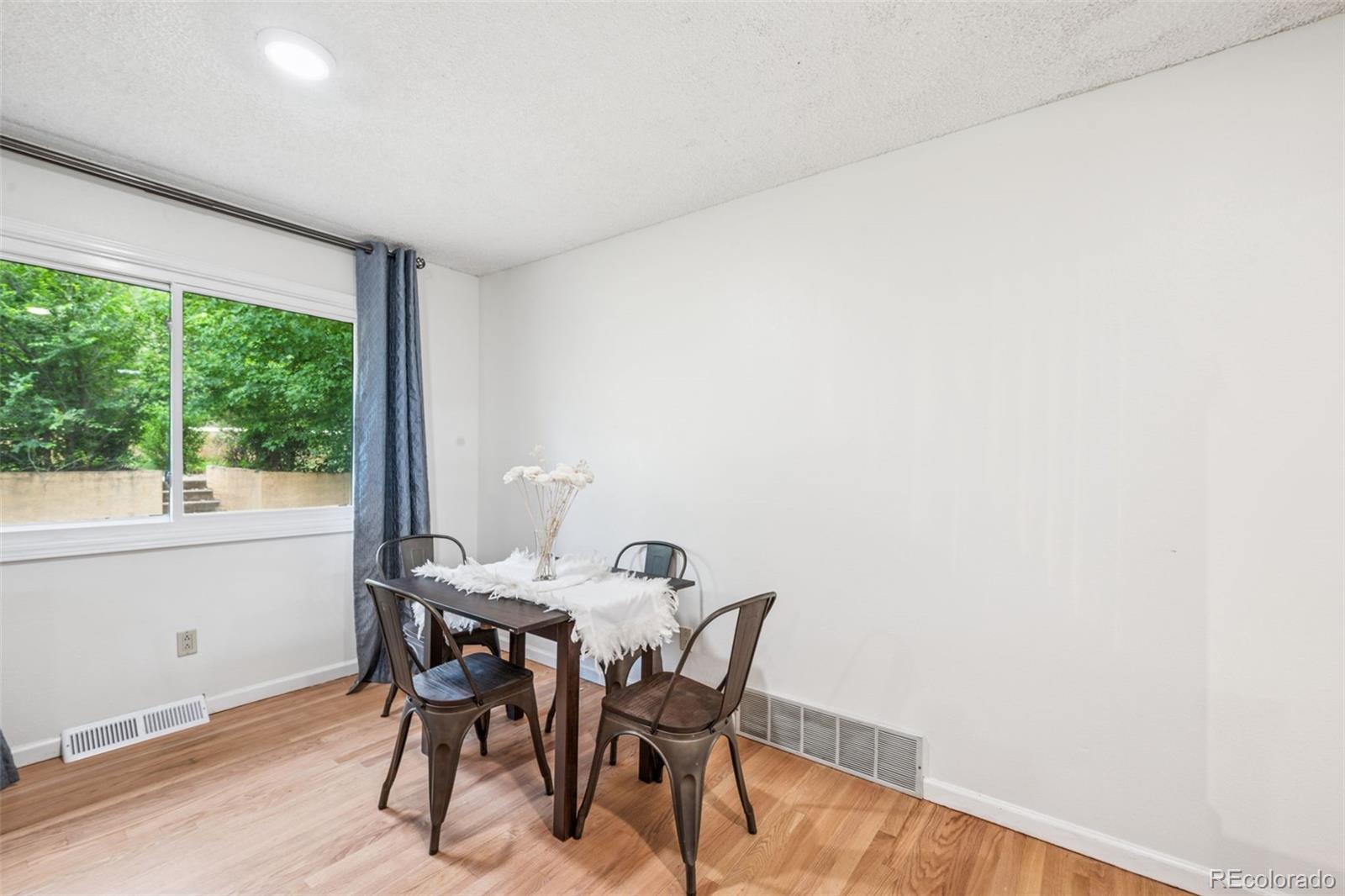 MLS Image #12 for 165  clubridge place,colorado springs, Colorado