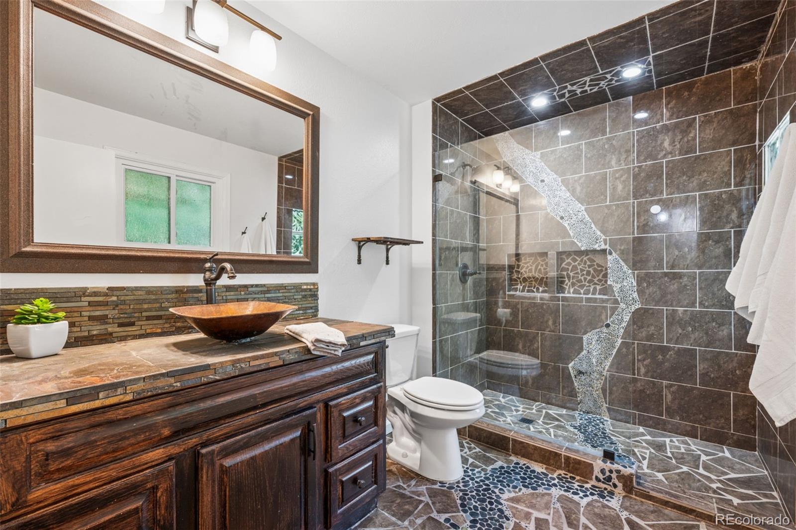 MLS Image #21 for 165  clubridge place,colorado springs, Colorado