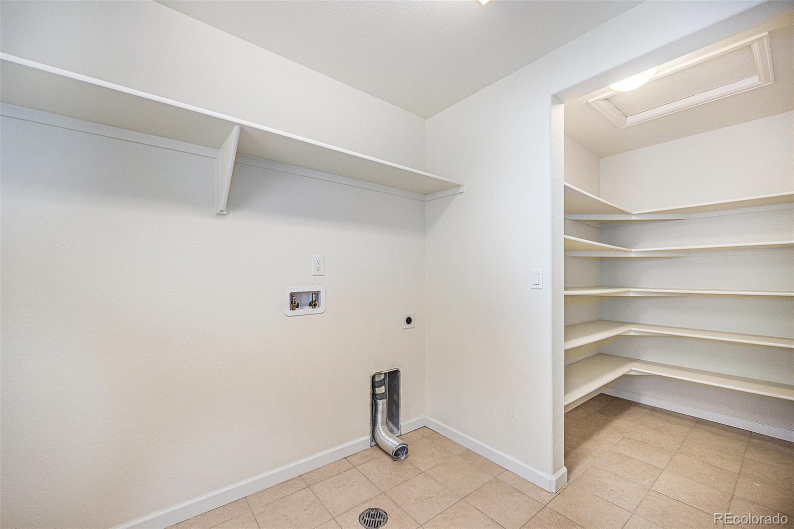 MLS Image #17 for 21383 e smoky hill road,centennial, Colorado
