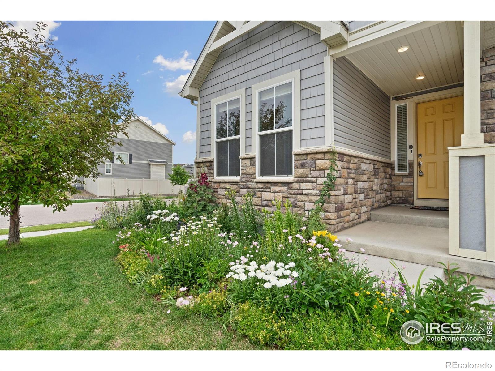 MLS Image #2 for 4107  greenwood lane,johnstown, Colorado