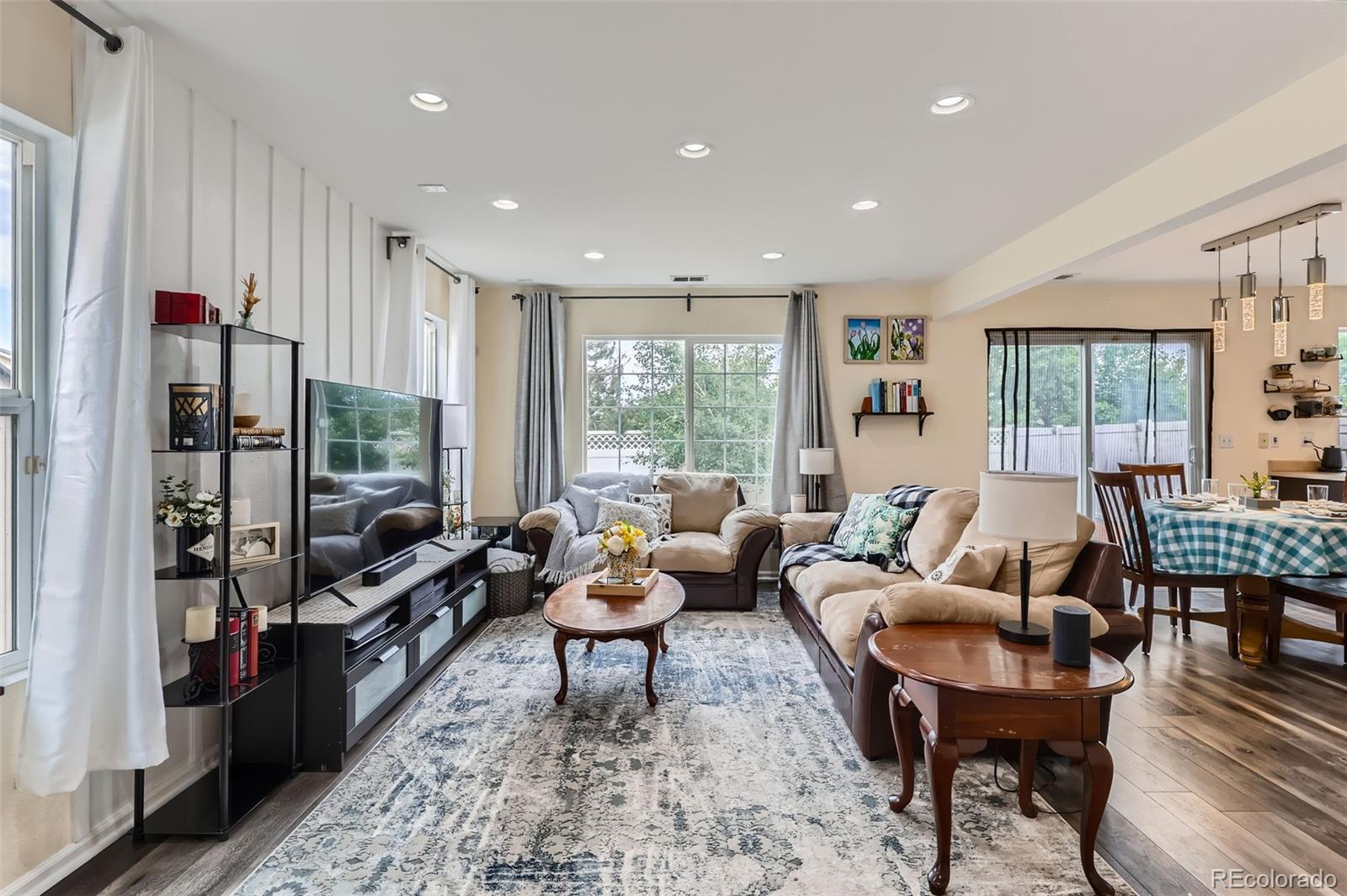 MLS Image #5 for 5535  flanders way,denver, Colorado