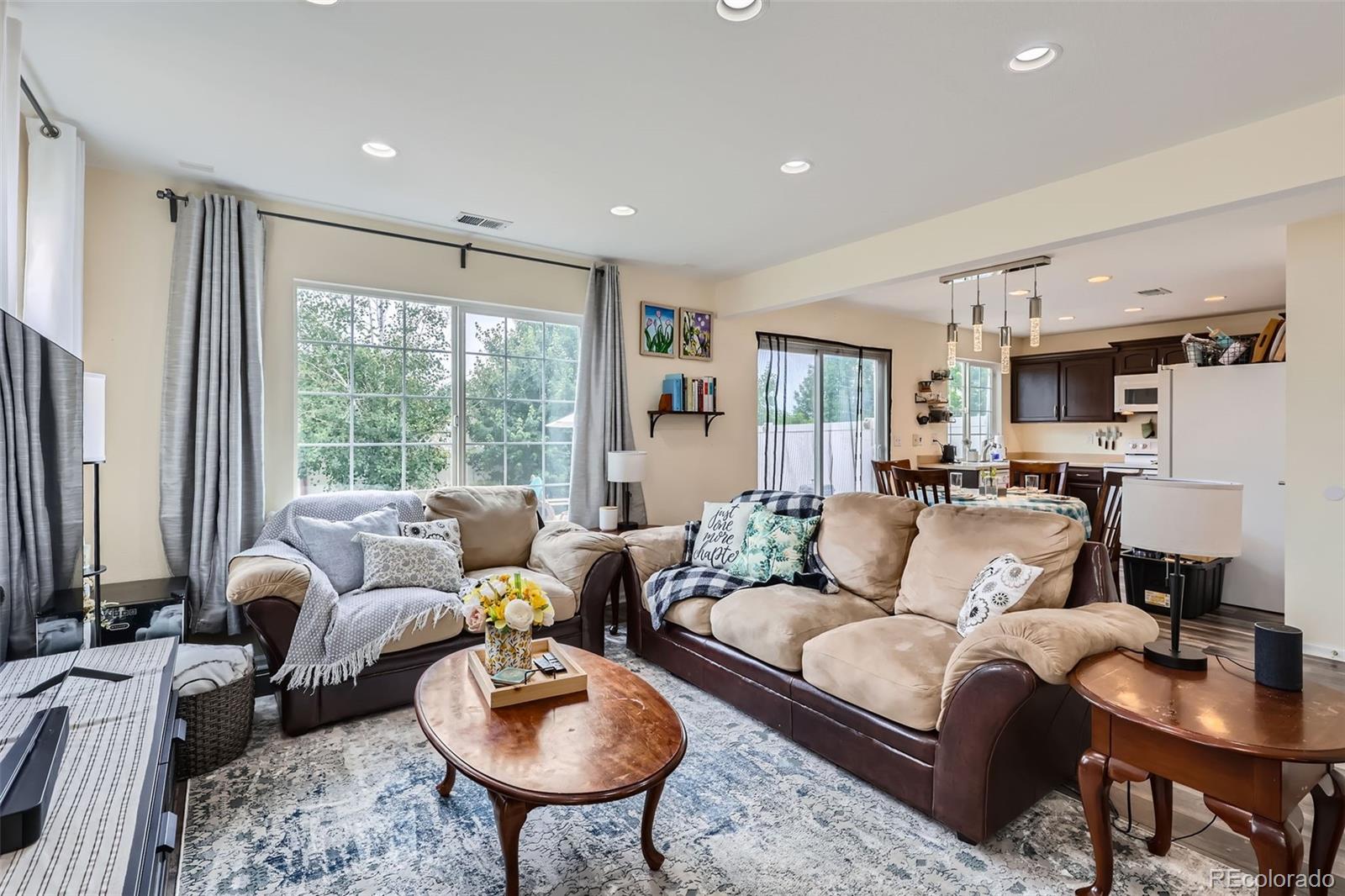 MLS Image #6 for 5535  flanders way,denver, Colorado