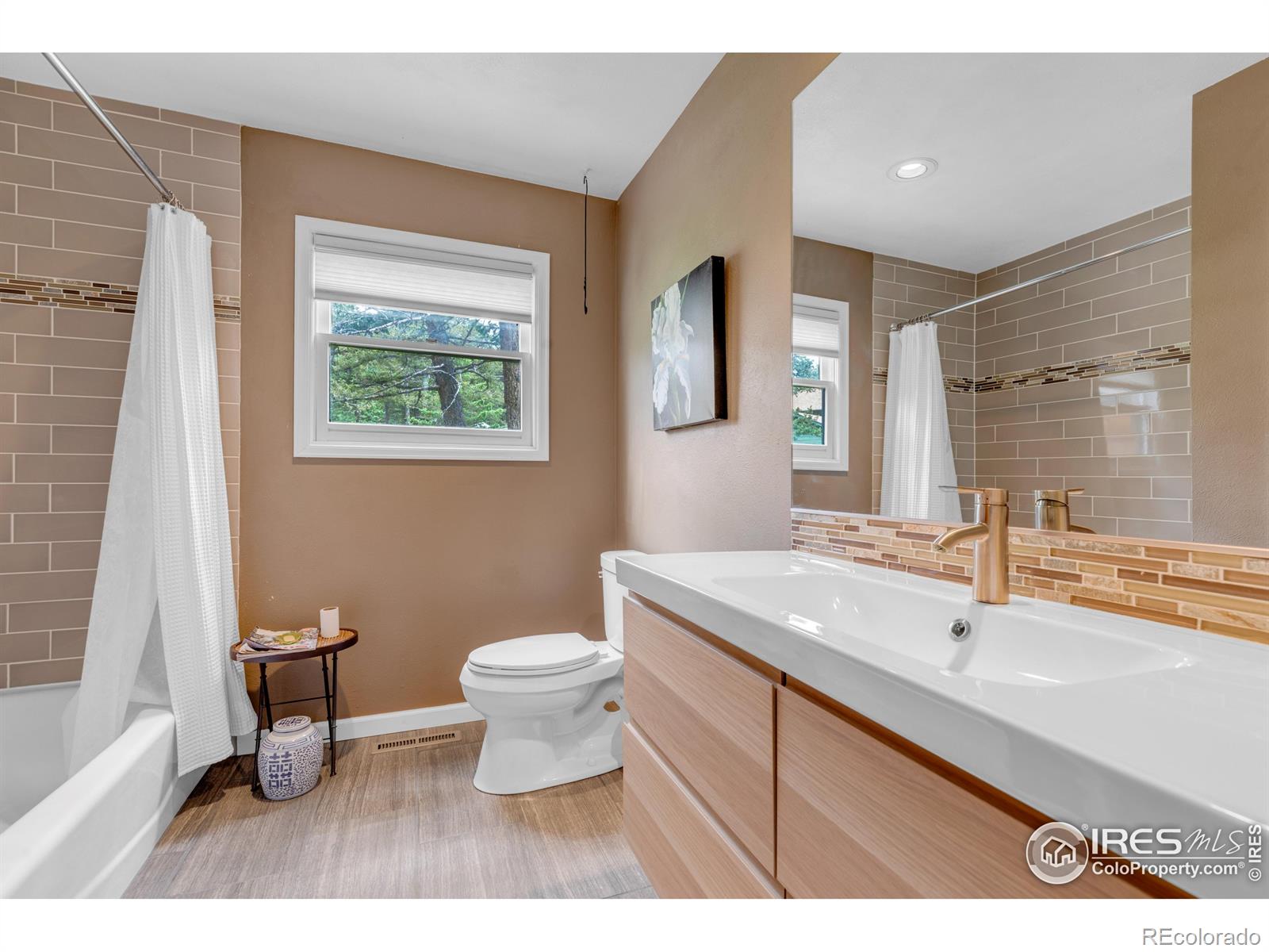MLS Image #14 for 394  deer trail circle,boulder, Colorado