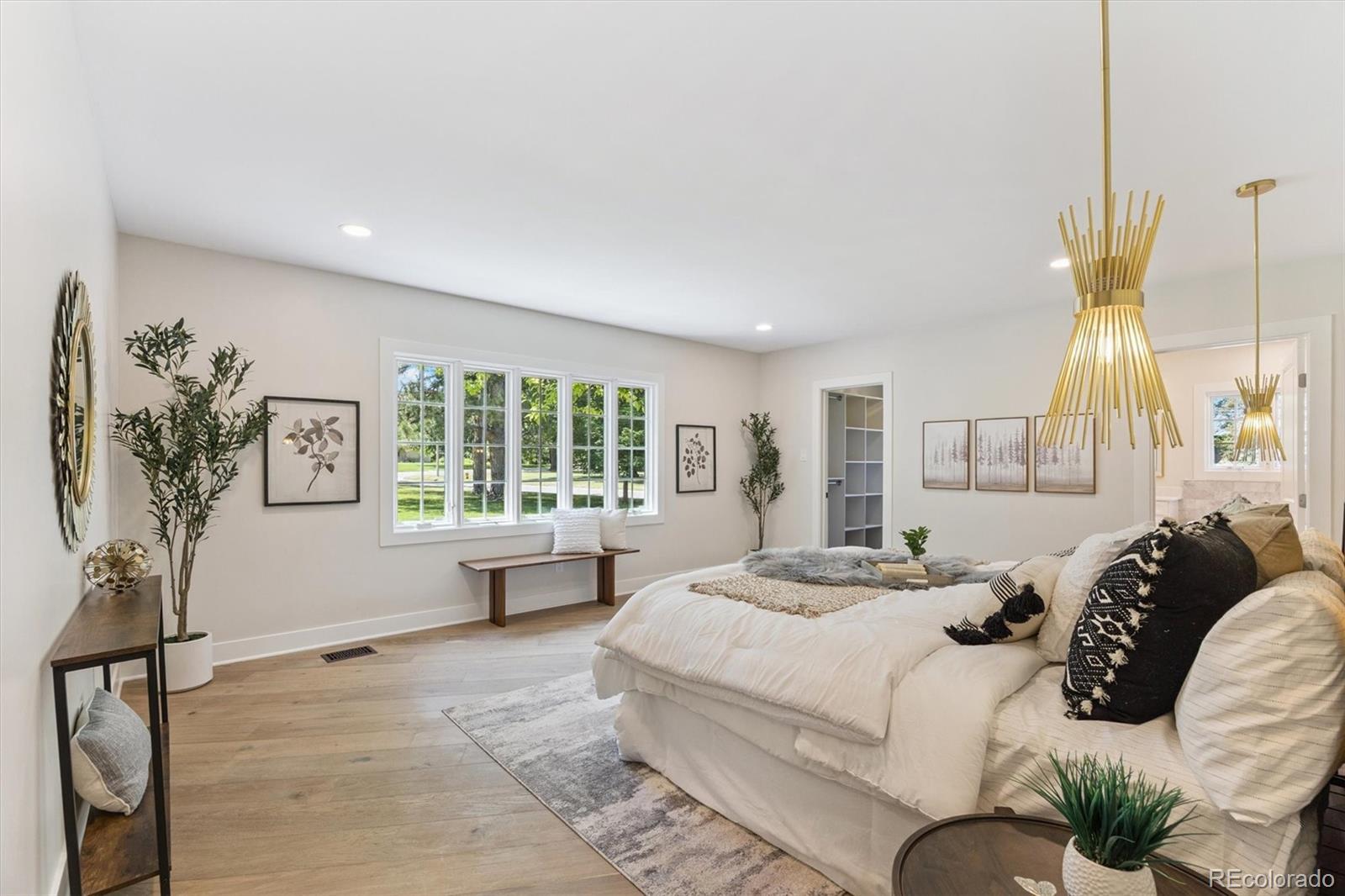 MLS Image #17 for 3360 s columbine circle,englewood, Colorado