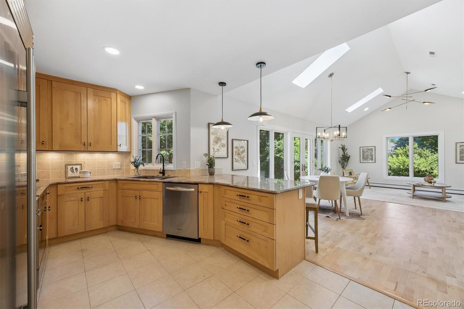 MLS Image #30 for 3360 s columbine circle,englewood, Colorado