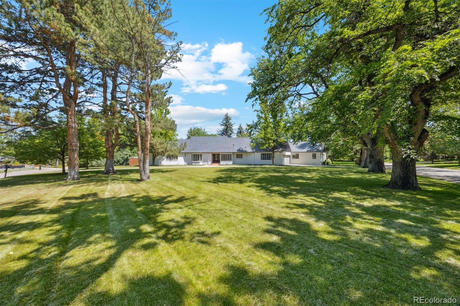 MLS Image #39 for 3360 s columbine circle,englewood, Colorado