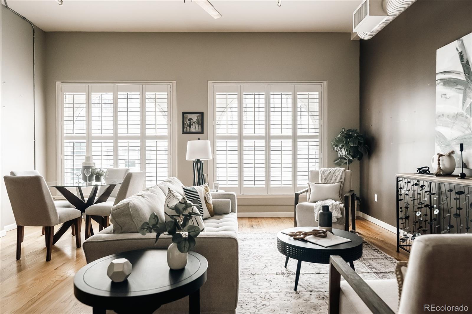 MLS Image #11 for 1555  california street 609,denver, Colorado