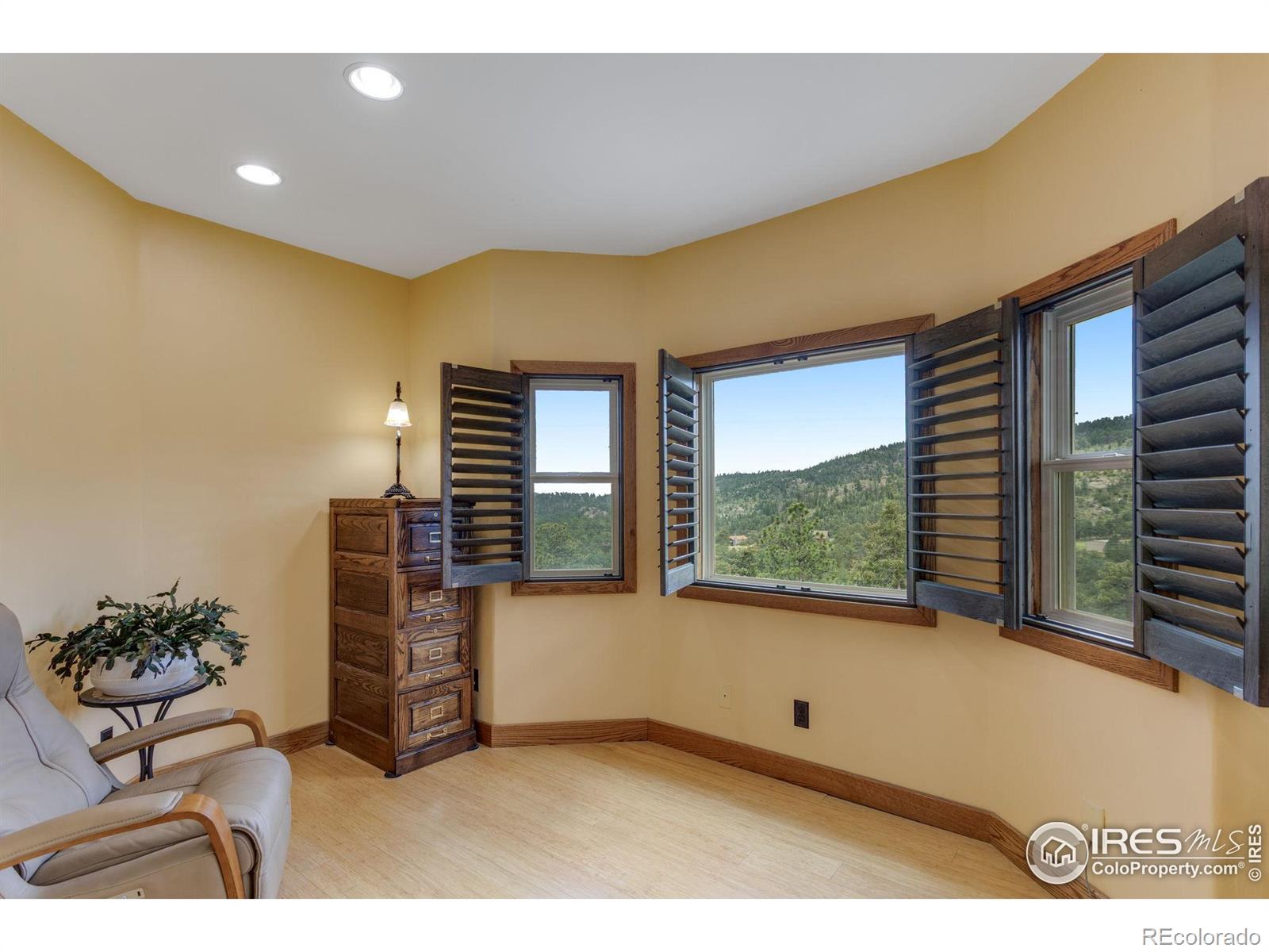 MLS Image #24 for 60  chieftain court,lyons, Colorado