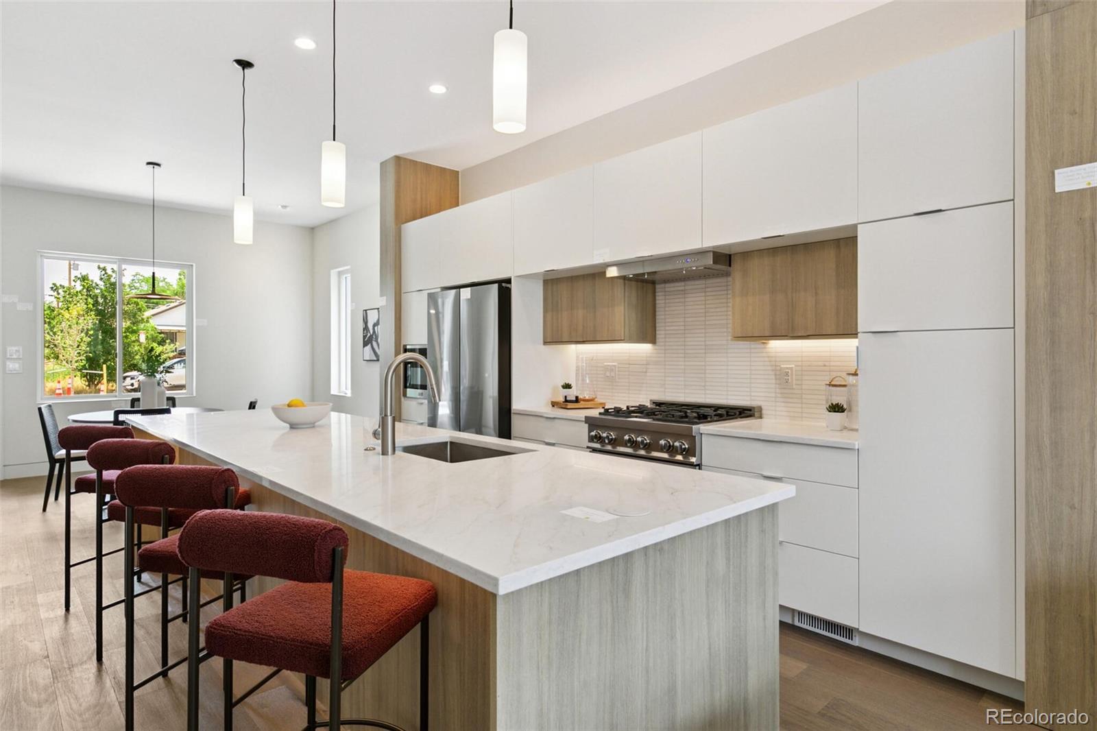 MLS Image #10 for 2403 s cherokee street,denver, Colorado