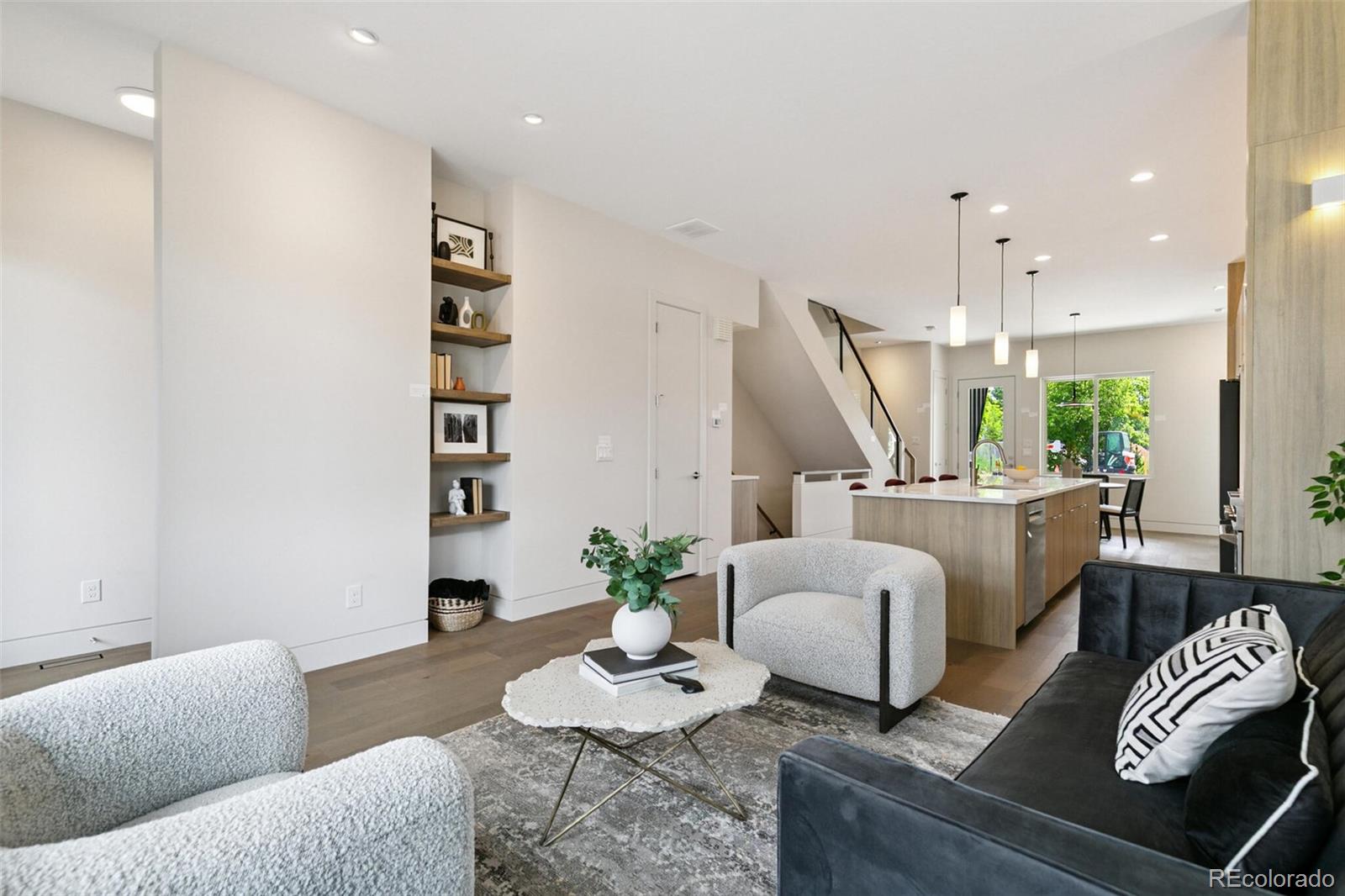 MLS Image #6 for 2403 s cherokee street,denver, Colorado
