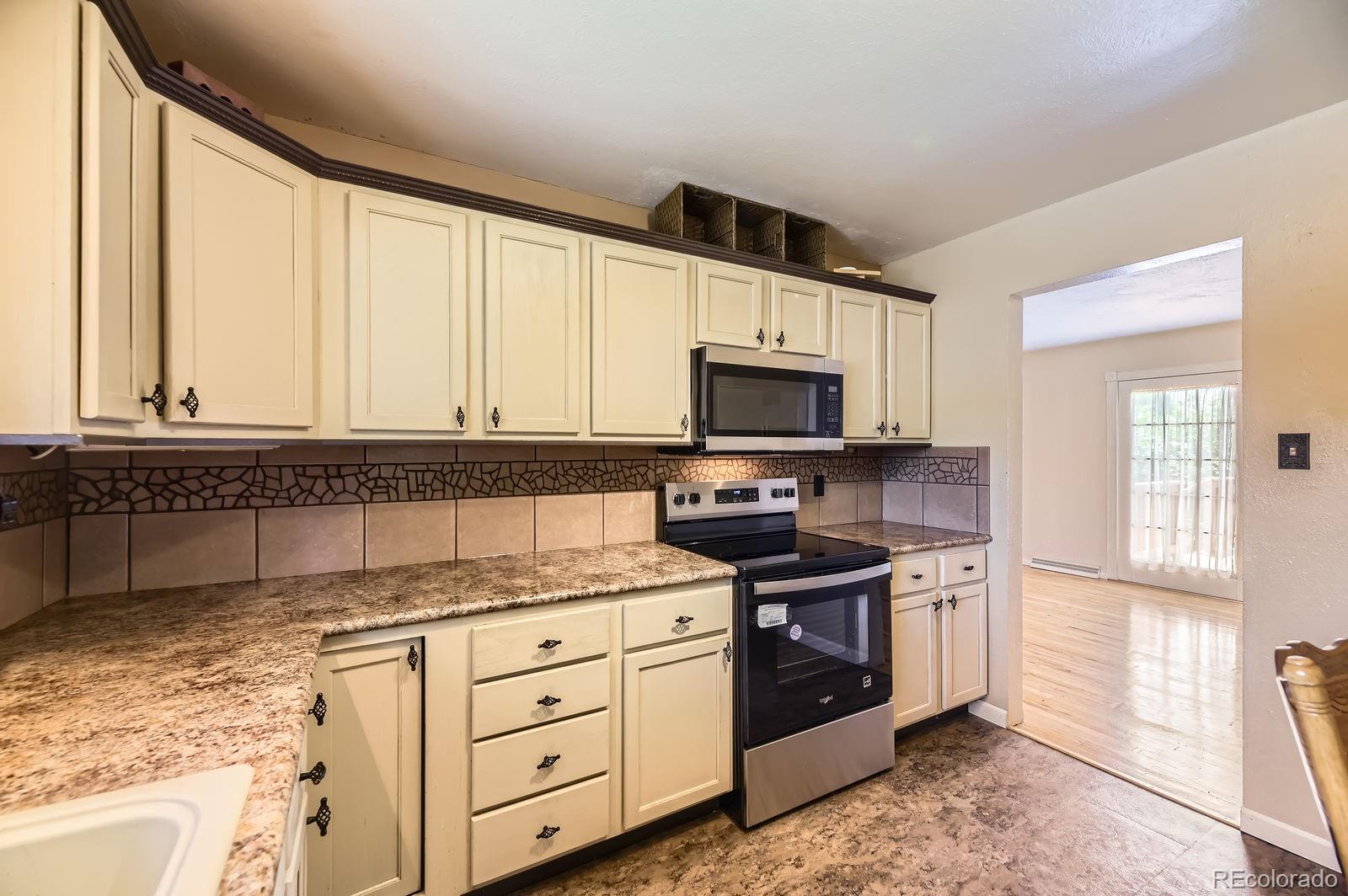 MLS Image #10 for 11462 w tennessee place,lakewood, Colorado