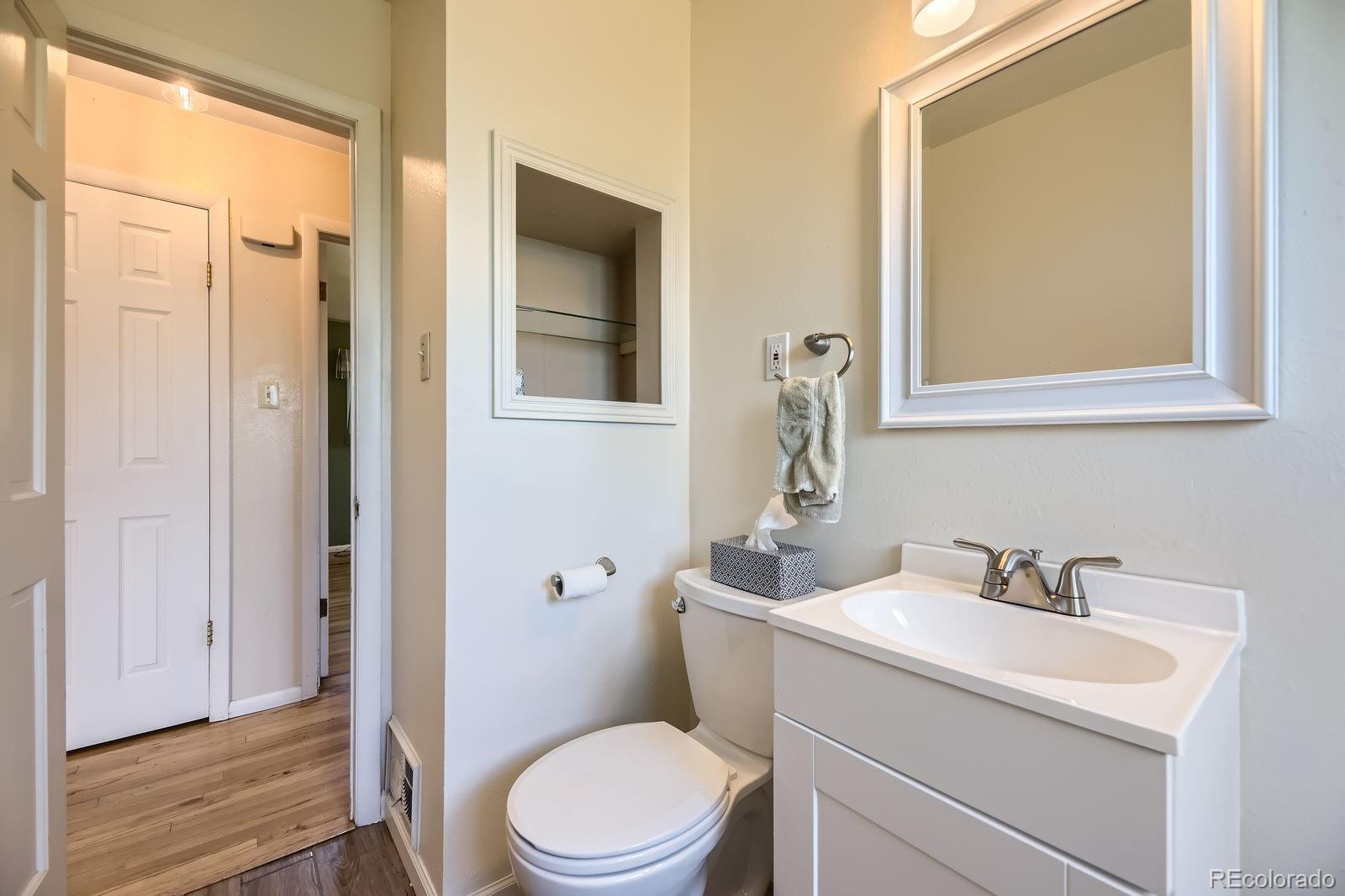 MLS Image #14 for 11462 w tennessee place,lakewood, Colorado