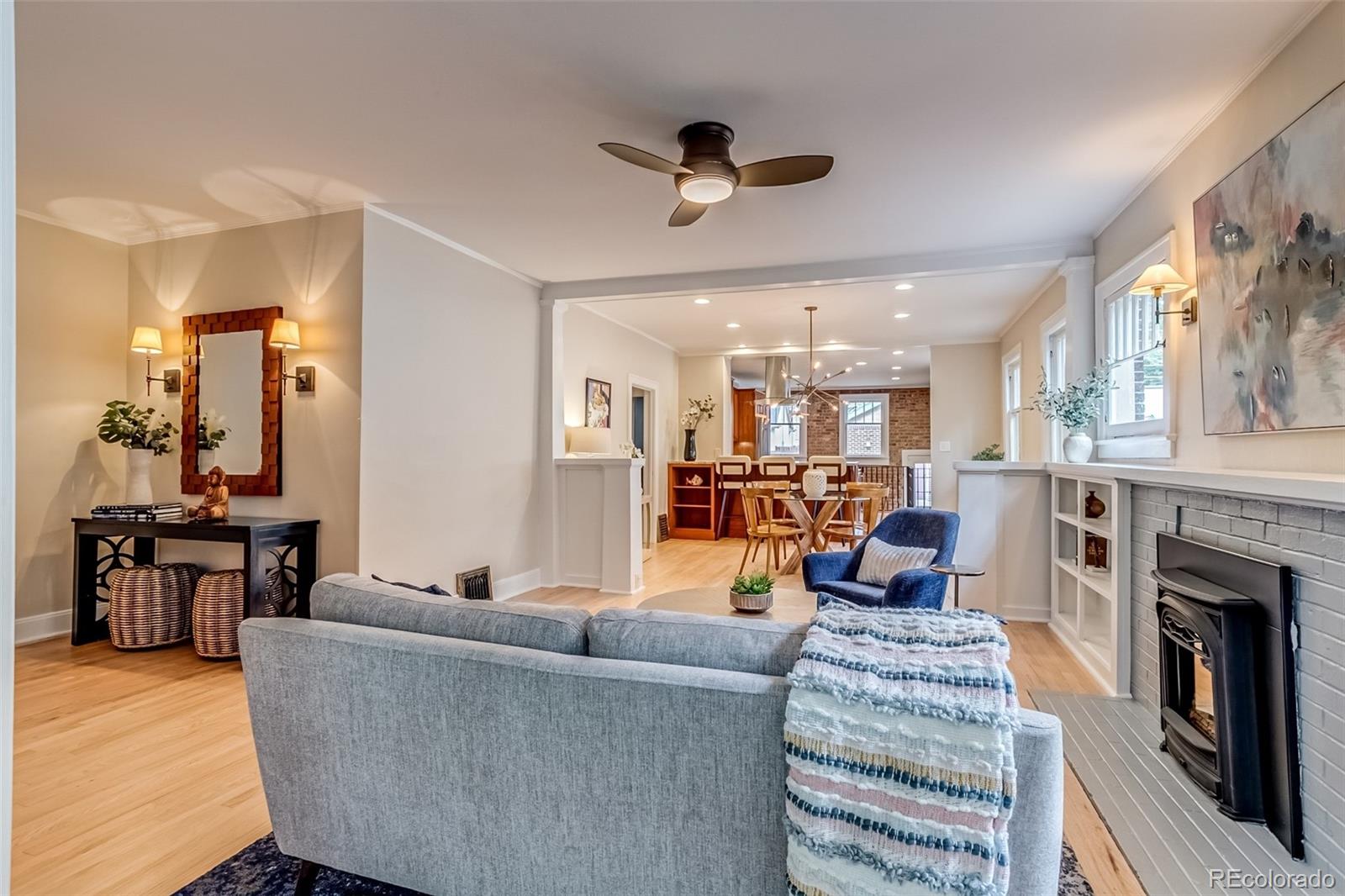 MLS Image #2 for 840 s corona street,denver, Colorado