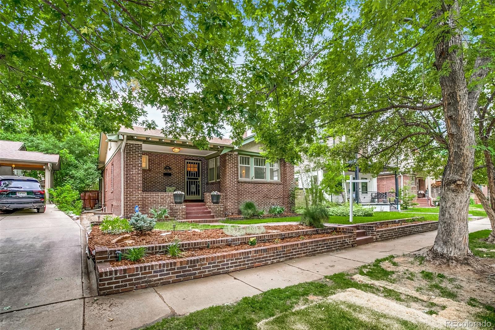 MLS Image #29 for 840 s corona street,denver, Colorado