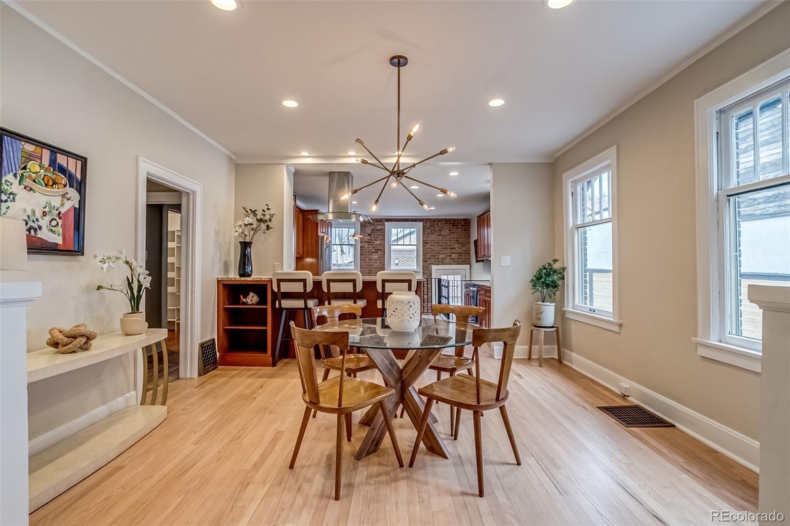 MLS Image #4 for 840 s corona street,denver, Colorado