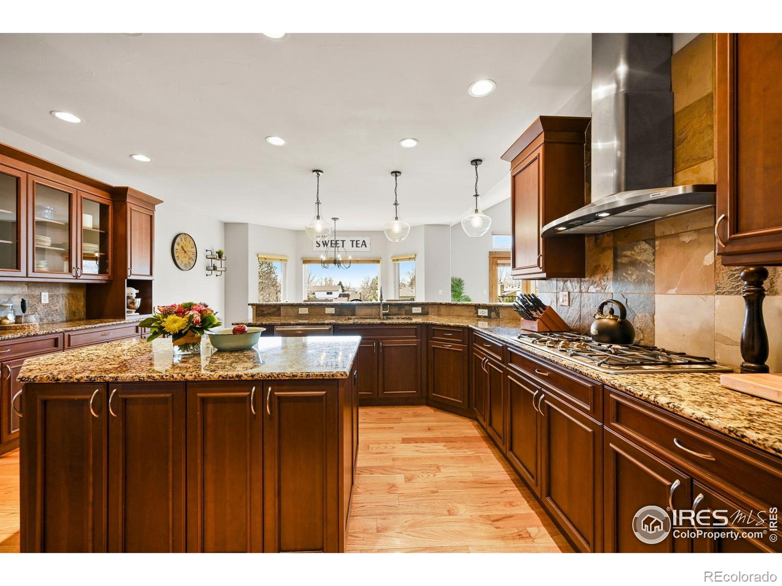 MLS Image #13 for 13866 w 76th place,arvada, Colorado